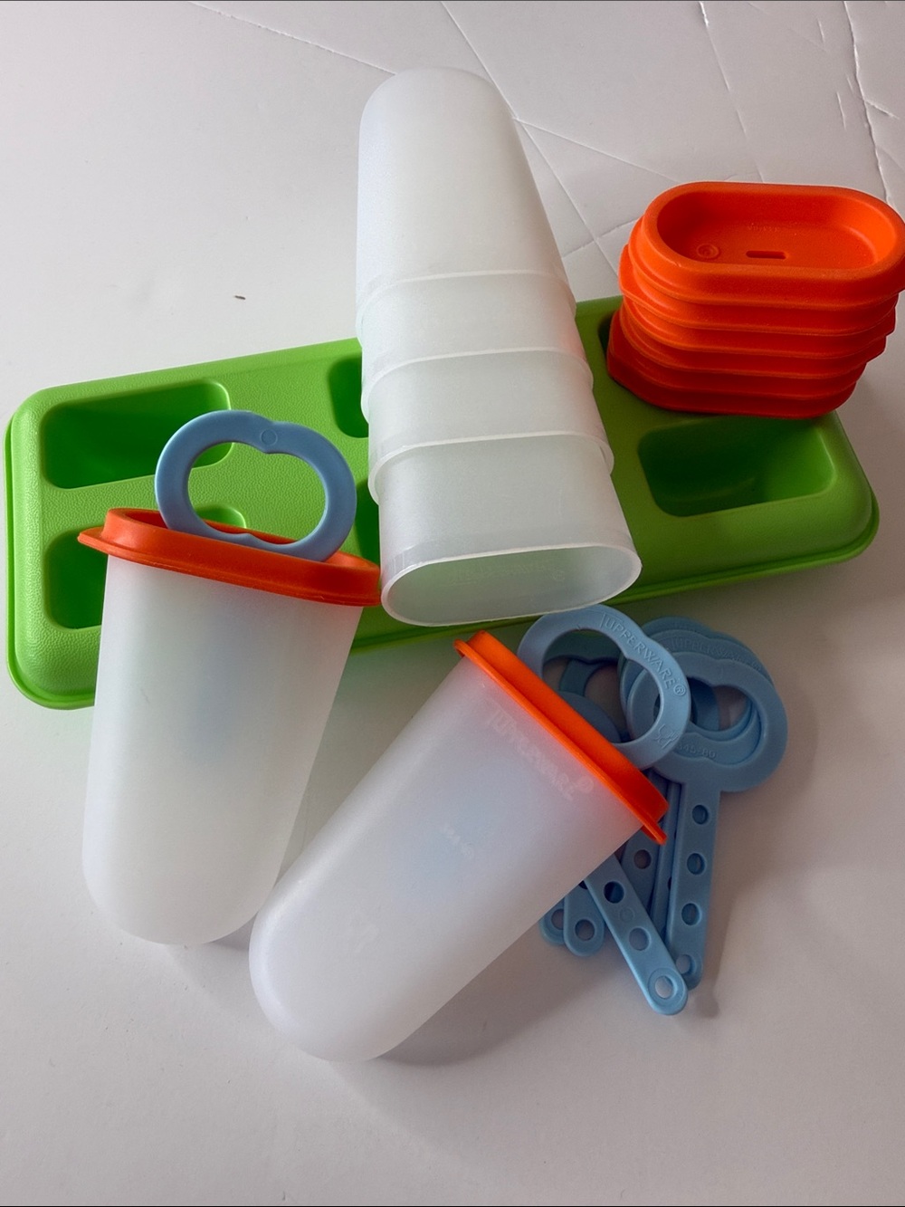 Vintage Tupperware Popsicle / Frozen Treat Mold